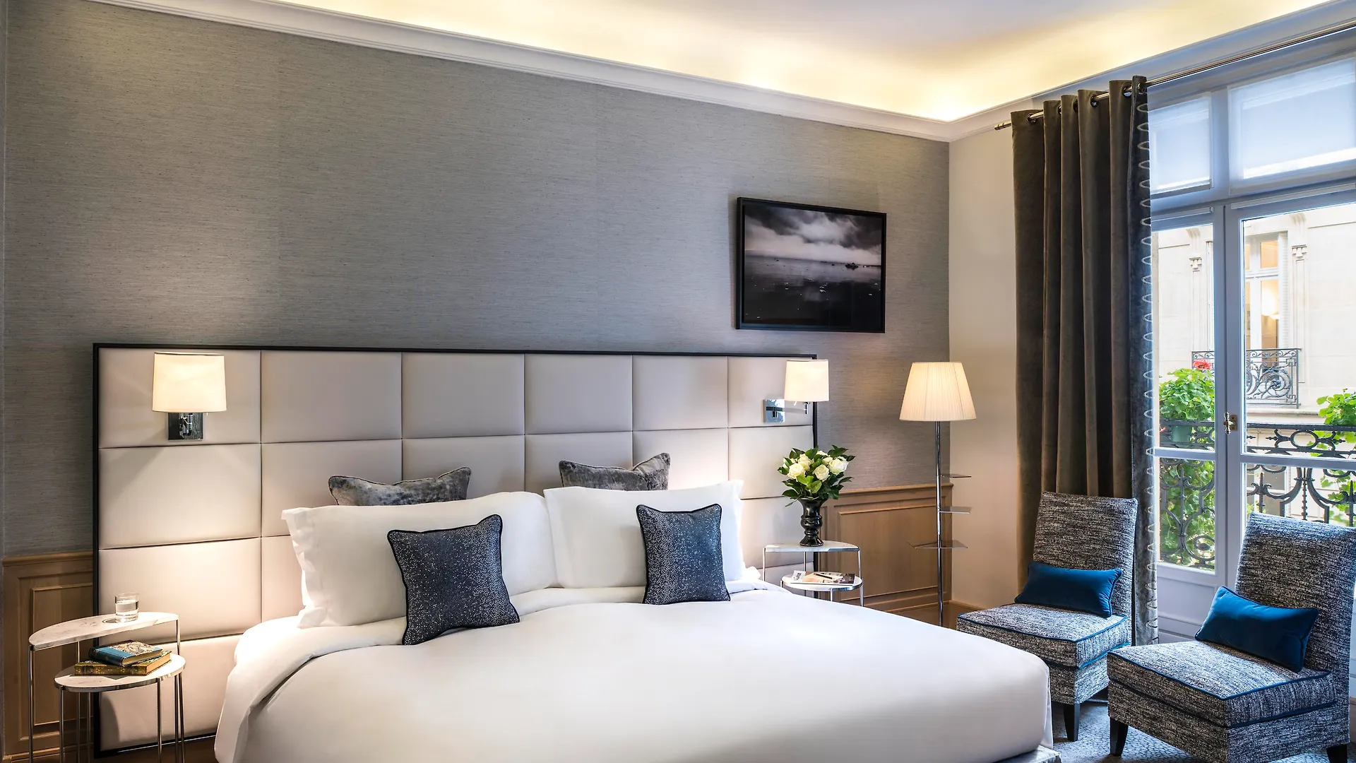 Sofitel Paris Baltimore Tour Eiffel מלון