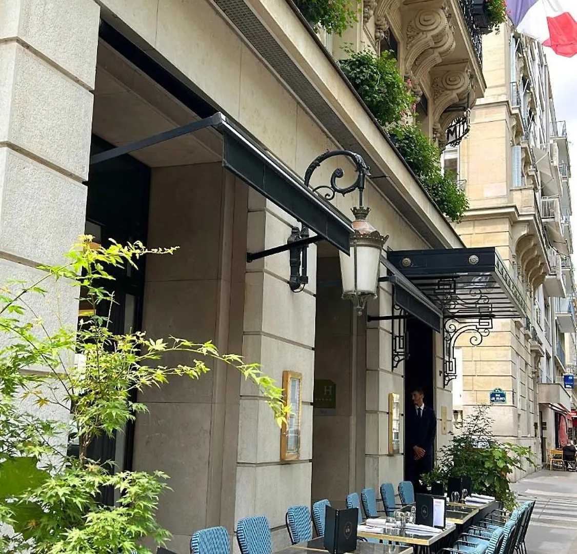 Sofitel Paris Baltimore Tour Eiffel צרפת