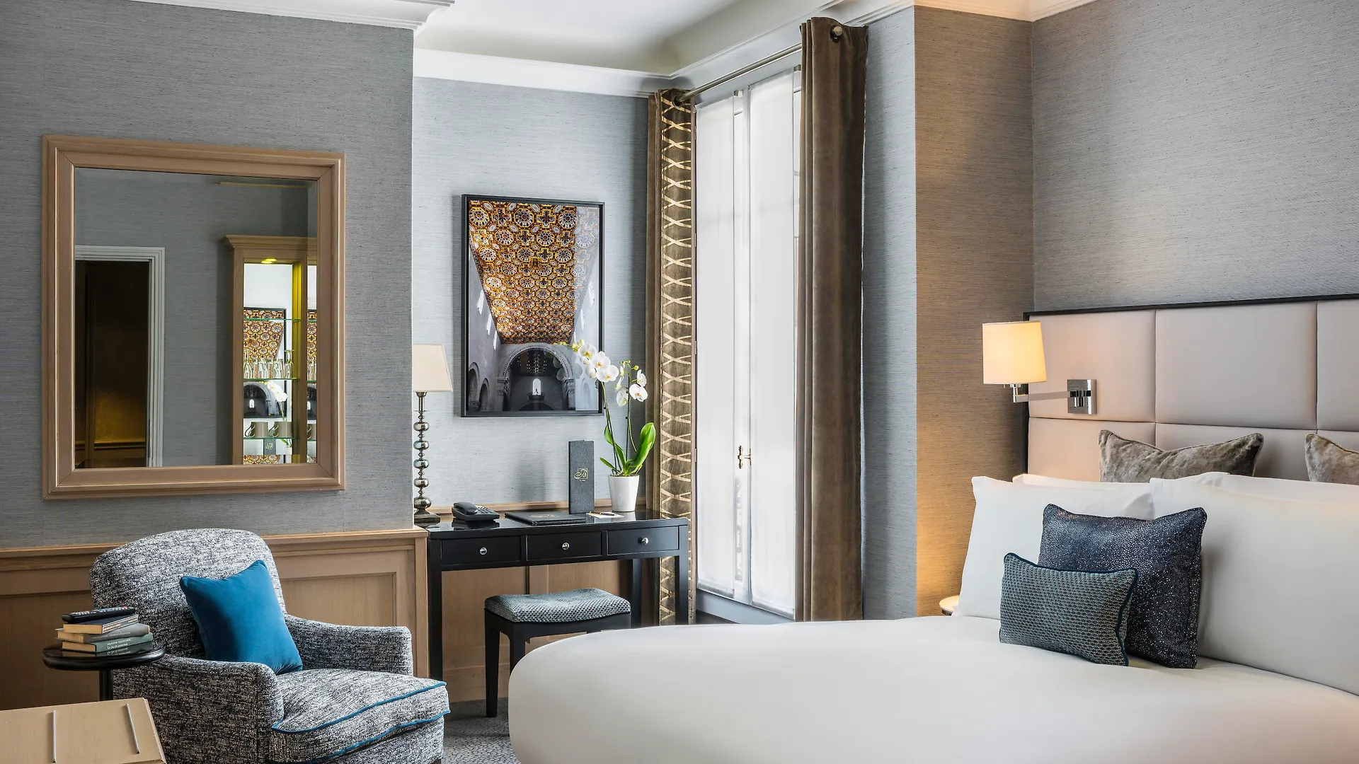 Sofitel Paris Baltimore Tour Eiffel Hotel