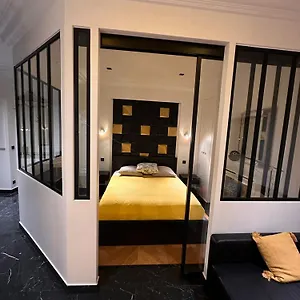 Appartement Cosy Sur Les Champs-elysées