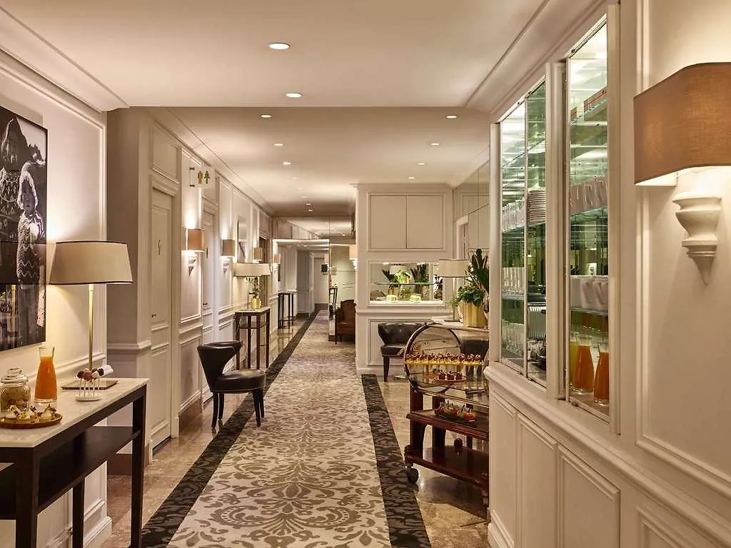 ***** Hotel Hôtel Sofitel Baltimore Paris Tour Eiffel France