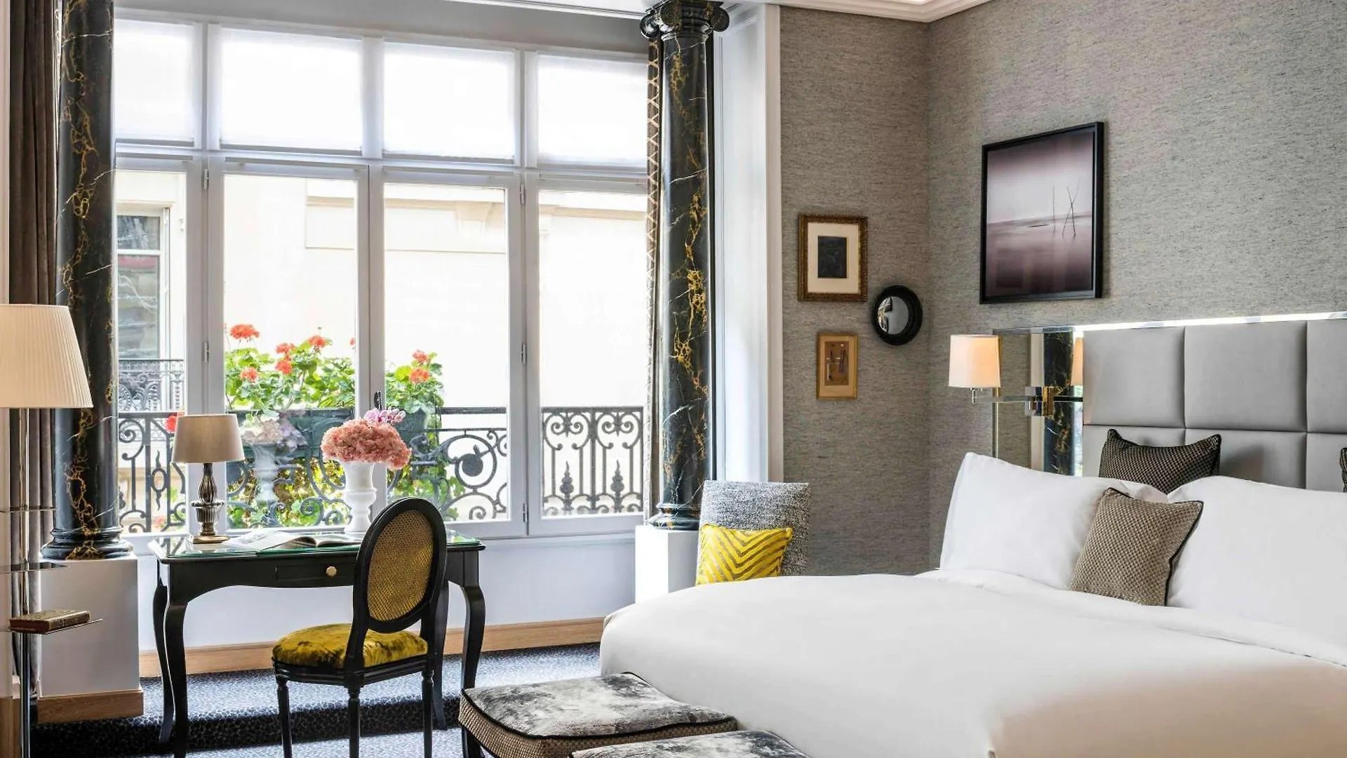 ***** Hotel Sofitel Paris Baltimore Tour Eiffel France